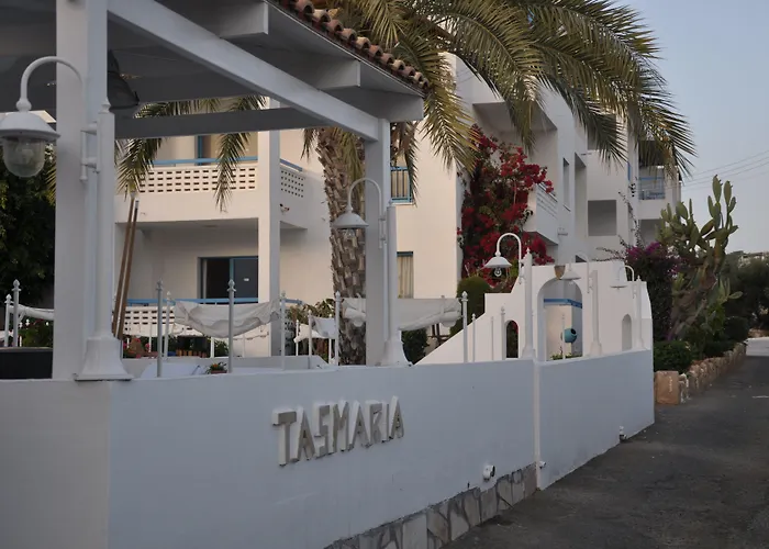 Tasmaria Aparthotel